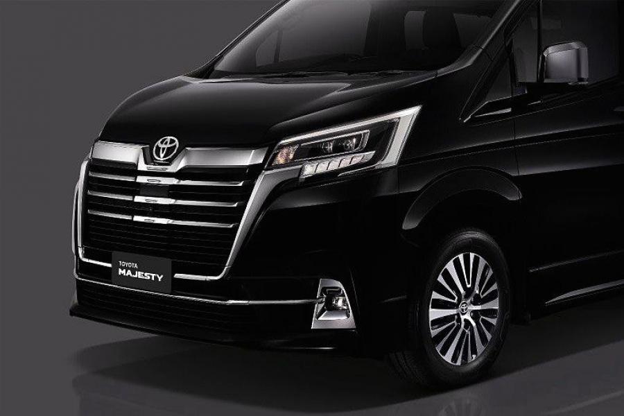 Детали экстерьера Toyota Majesty Grande 2019 года  (TH) (фото 5 из 28)